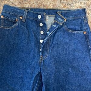 501 Levi jeans button up 31x36